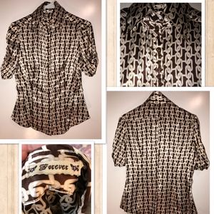 Button up short sleeve shirt